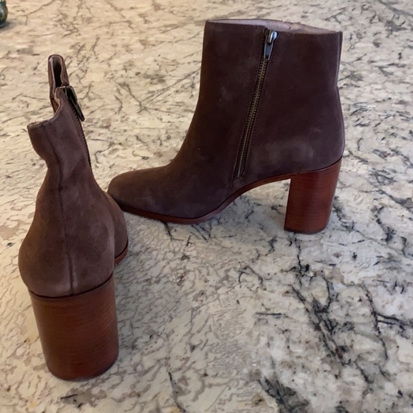 Madewell The Greer Boot in Suede NB282 brown boots - Picture 3 of 5